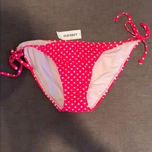 NWT. Pink polka dot bikini bottoms.